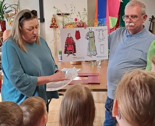 Zwiedzanie teatru impresaryjnego we Włocławku