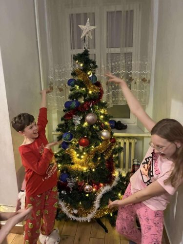 9d7954d18627047b6de9a0380a36136d (1)